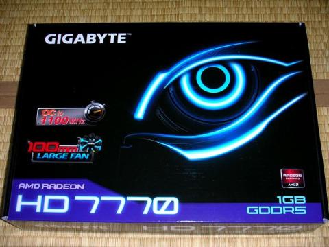 OC to 1100MHzと100mm LargeFANが印象的