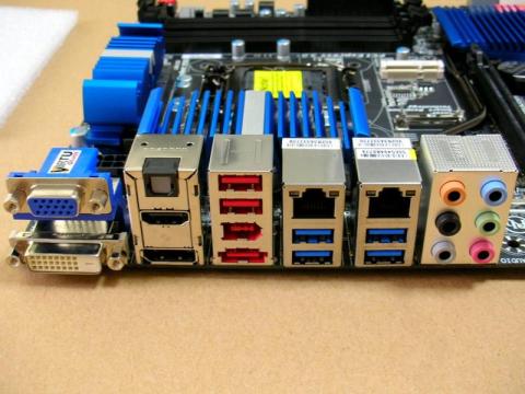 豊富なI/Oポート