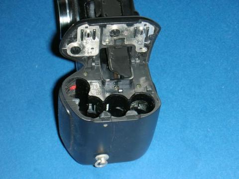 当時は乾電池の方が出先で調達できて嬉しかった!