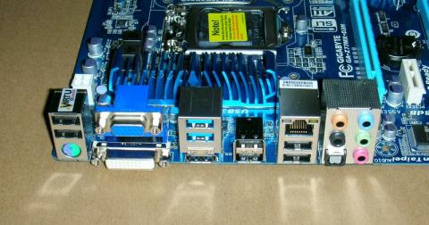 USBが多い(;=゚ω゚)=333