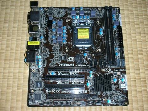 これがH77Mだ(;゚∀゚)=3