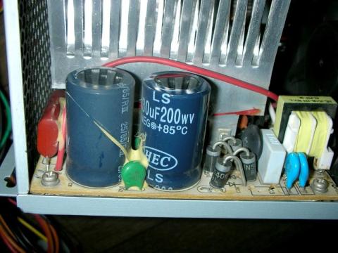 85度品のコンデンサ