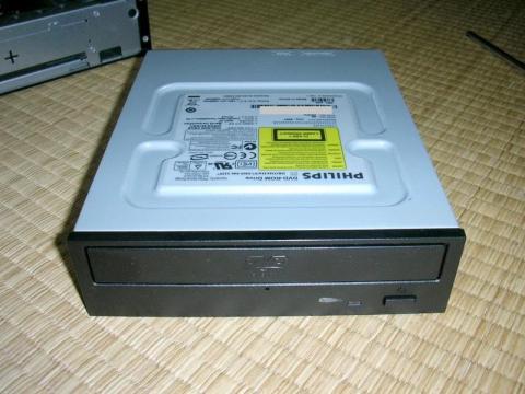 DVDROMドライブ