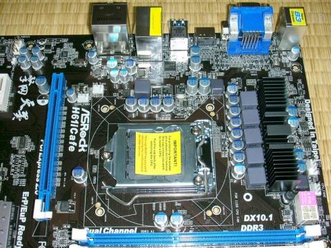 電源周りはOC向けのZ77に匹敵!