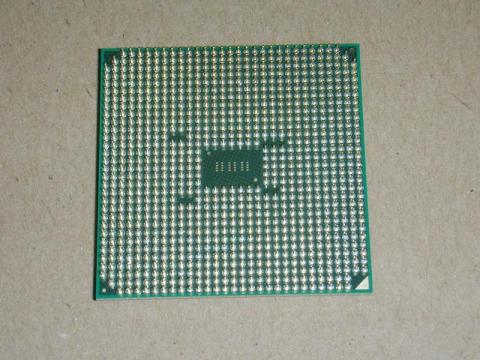 FM1とはピンカットの位置が異なる