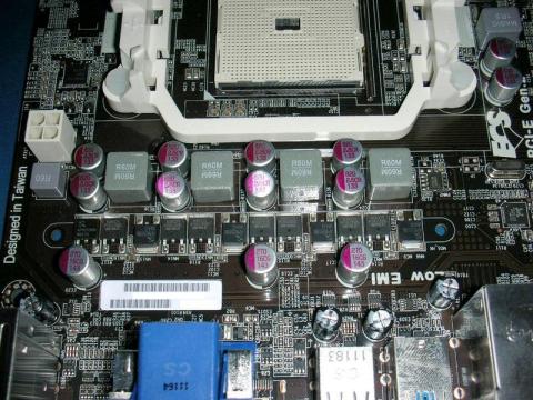 VRM周りだけ固体コン