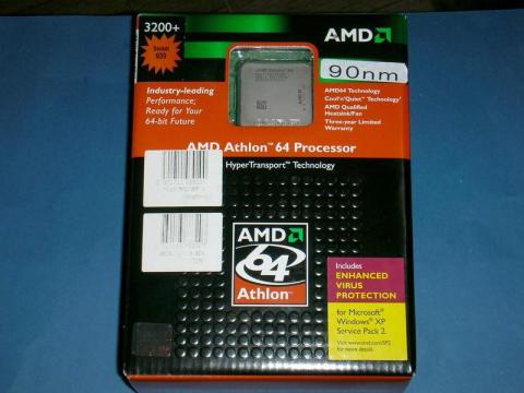 何故か3200+の箱