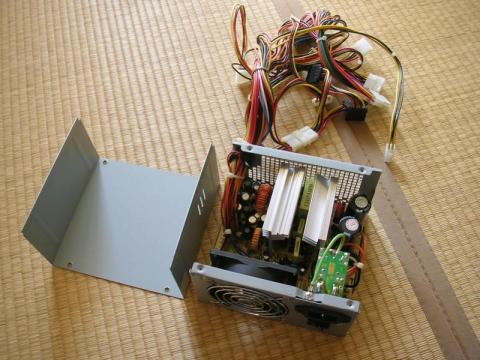 (゚ω゚)中身を見てみる