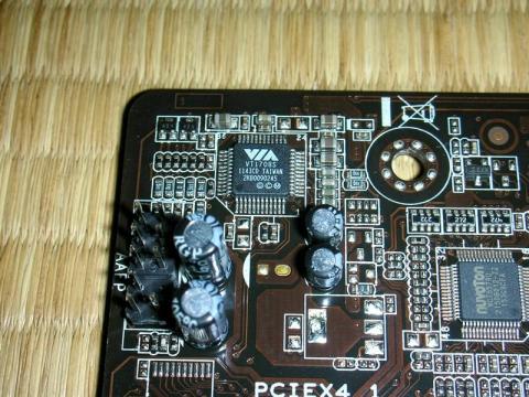 VIA製チップが懐かしく見えてしまう・・・