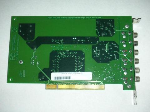 PCの拡張ボードには見えん・・・