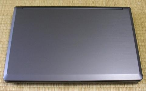 全く柄の無い天板