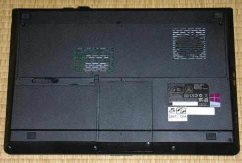 メモリとHDDへのアクセスは容易そう