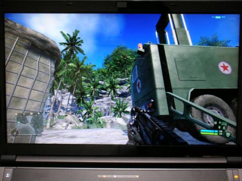 ちなみにこのゲームは某北の国の兵士と戦います(^^;