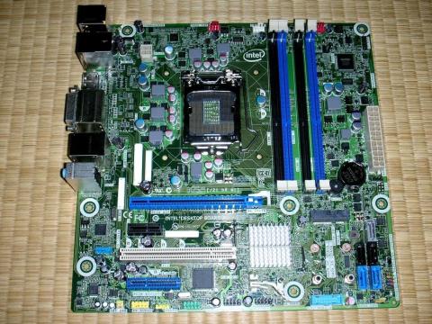 マザーボード本体