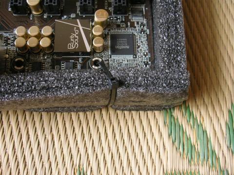 ||Φ|(|゚|∀|゚|)|Φ||