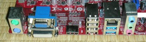 PCCHIPSにしては贅沢過ぎる・・・