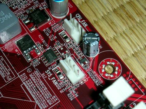 ファン用コネクタ