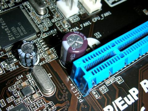 経験上、TEAPOは大嫌い・・・