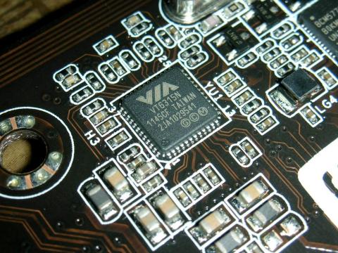 VIAのIEEE1394コントローラー
