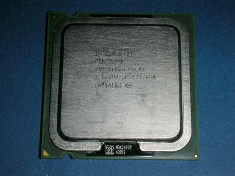 何故か憎めないPentiumD様