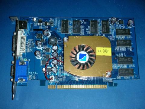 ファンのシールはAlbatronのロゴですよ