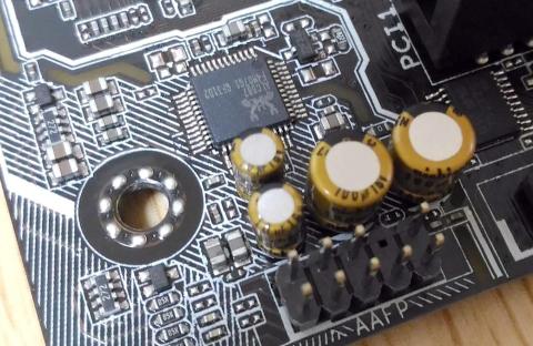 ASUS A68HM-Eの音源チップ周辺