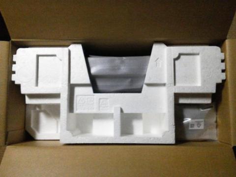 箱の中の様子(右下に見えるのがカラーマッチングツール)