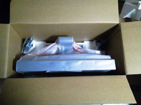 ディスプレイ本体(1)