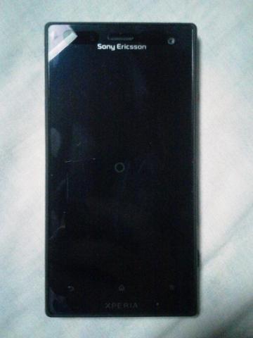 液晶面(保護シート装着済み)