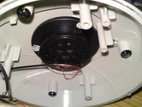 サウブーファーのスピーカー