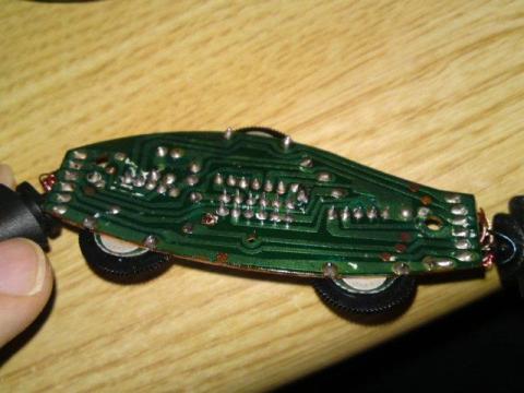 リモコン内部をサンハヤトのスプレーでコーティング