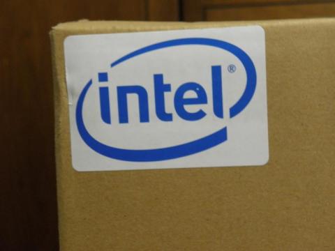 インテル入ってる