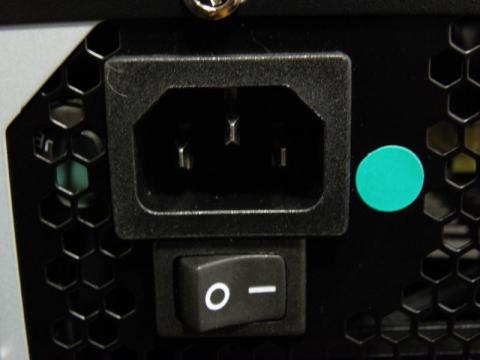 もちろん○がOFF、IがON!