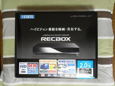 黒い!I・O DATAっぽくない気がする