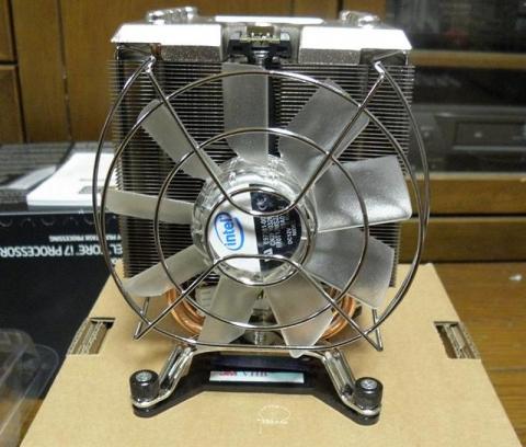 戦闘機みたいなペラ