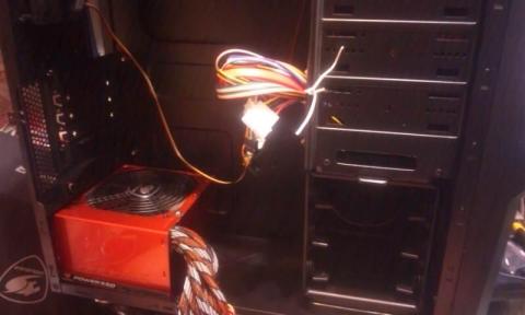 所定の位置に収まったクーガー