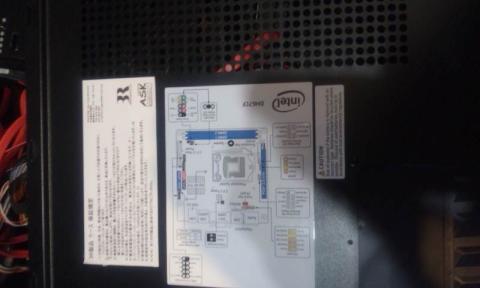 ケースにシール