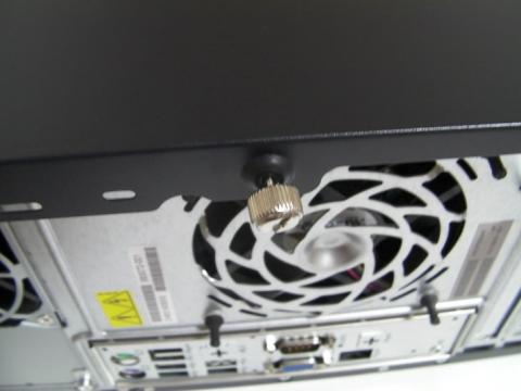 カバーに備え付けられているので紛失の心配はありません