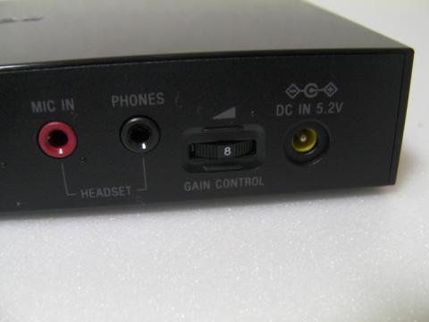 ヘッドセット接続端子、ゲインコントロール、電源端子