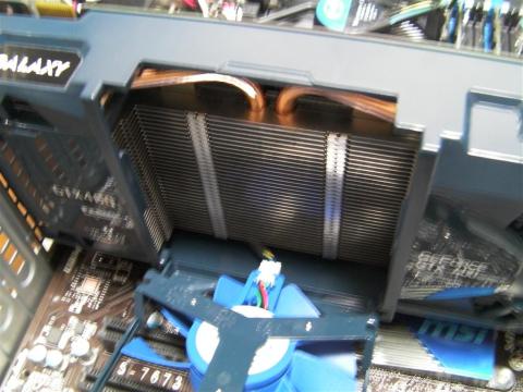 簡単に取り外せる。メンテナンス(埃掃除)が容易に行える。