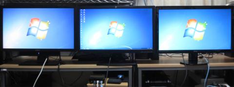 左:U2711、中:ZR2740w、右:GL2750HM