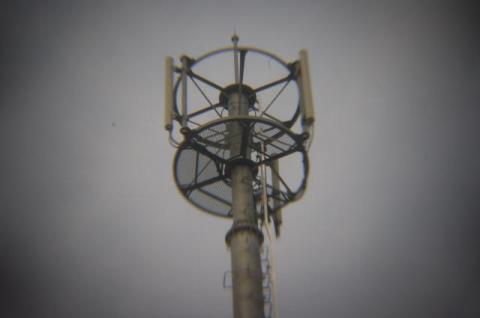 KDDIの基地局アンテナ