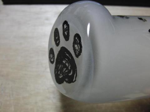 写真3:底面の模様