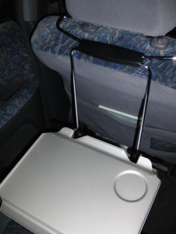 写真3:後部座席使用