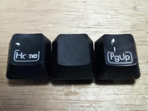 写真4 3種比較(コンパウンド、水やすり、除光液)