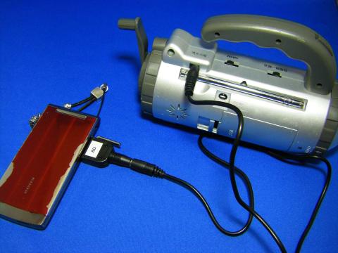 携帯のメッキが剥がれているのは気にしないで(笑)