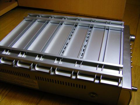 なので、天板に載っけてみました。