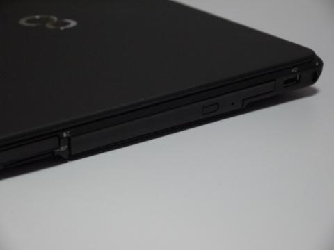 光学ドライブ装着時