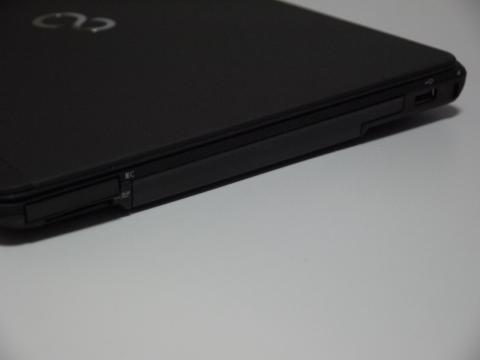 モバイル・マルチベイ用カバー装着時