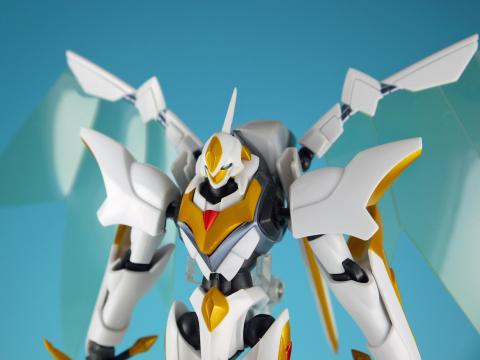 従来型に比べて曲線が多いアルビオン